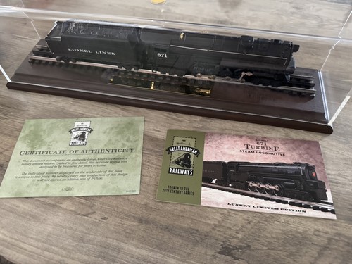 Hallmark 671 black - black, steam